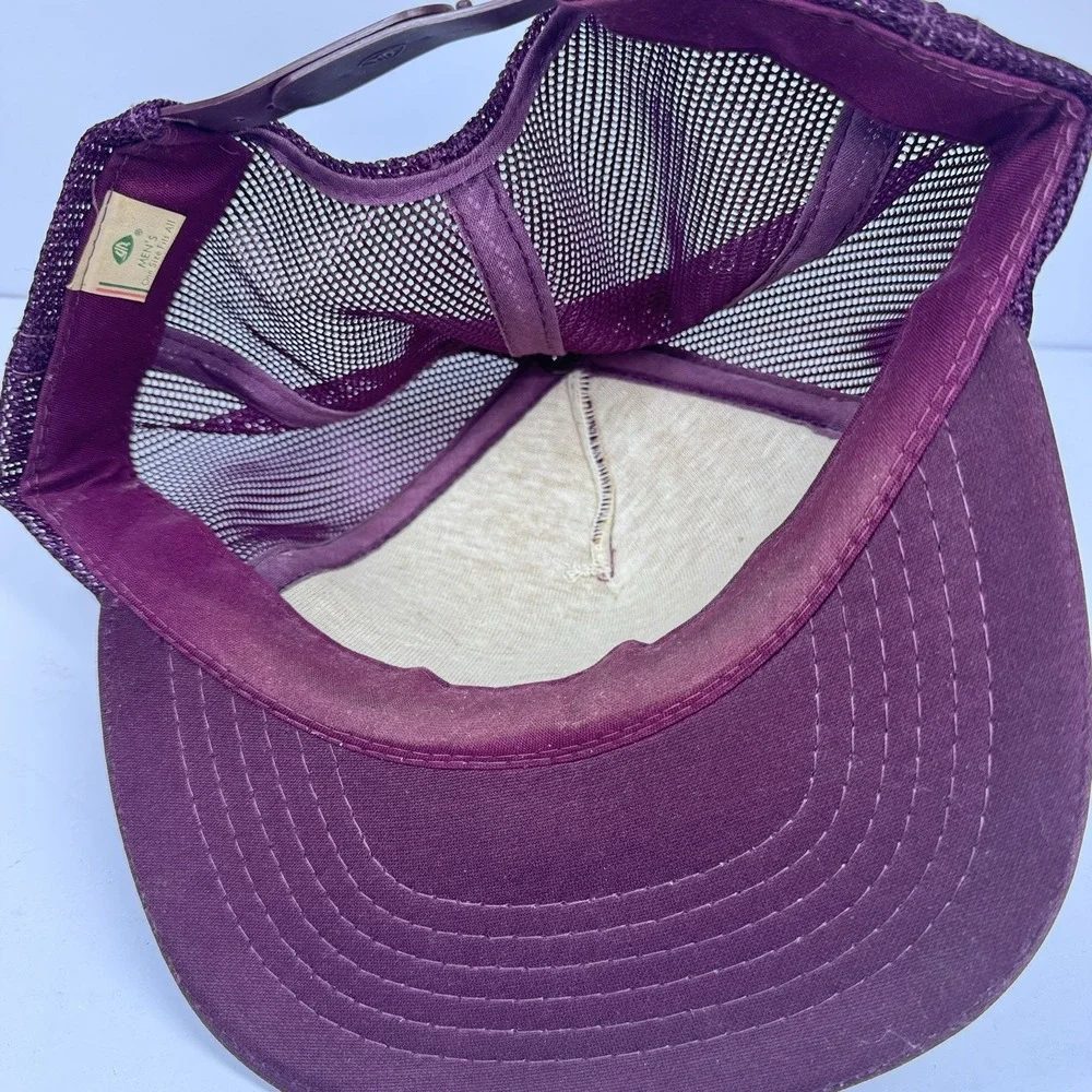 Vintage Pigeon Forge Tennessee‎ Trucker Hat Mesh Snapback USA Maroon